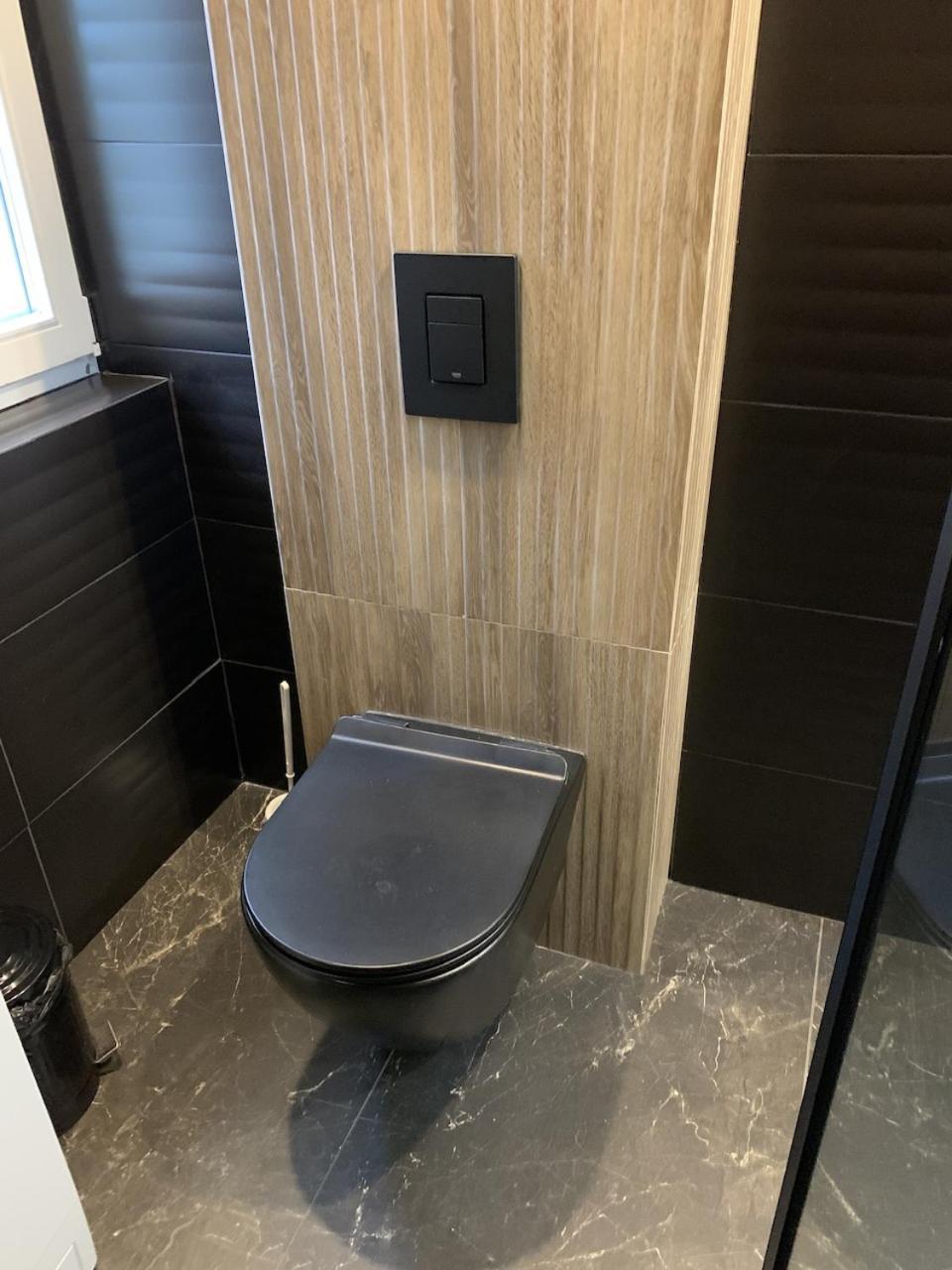 Apartamenty Astor - Ksiezycowy 斯扎瓦诺泽德霍 外观 照片